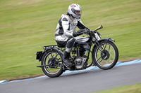 Vintage-motorcycle-club;eventdigitalimages;mallory-park;mallory-park-trackday-photographs;no-limits-trackdays;peter-wileman-photography;trackday-digital-images;trackday-photos;vmcc-festival-1000-bikes-photographs